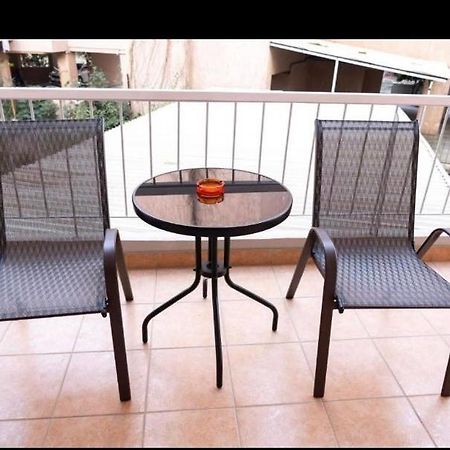 Central Appartment 2 With Parking Лариса Екстериор снимка